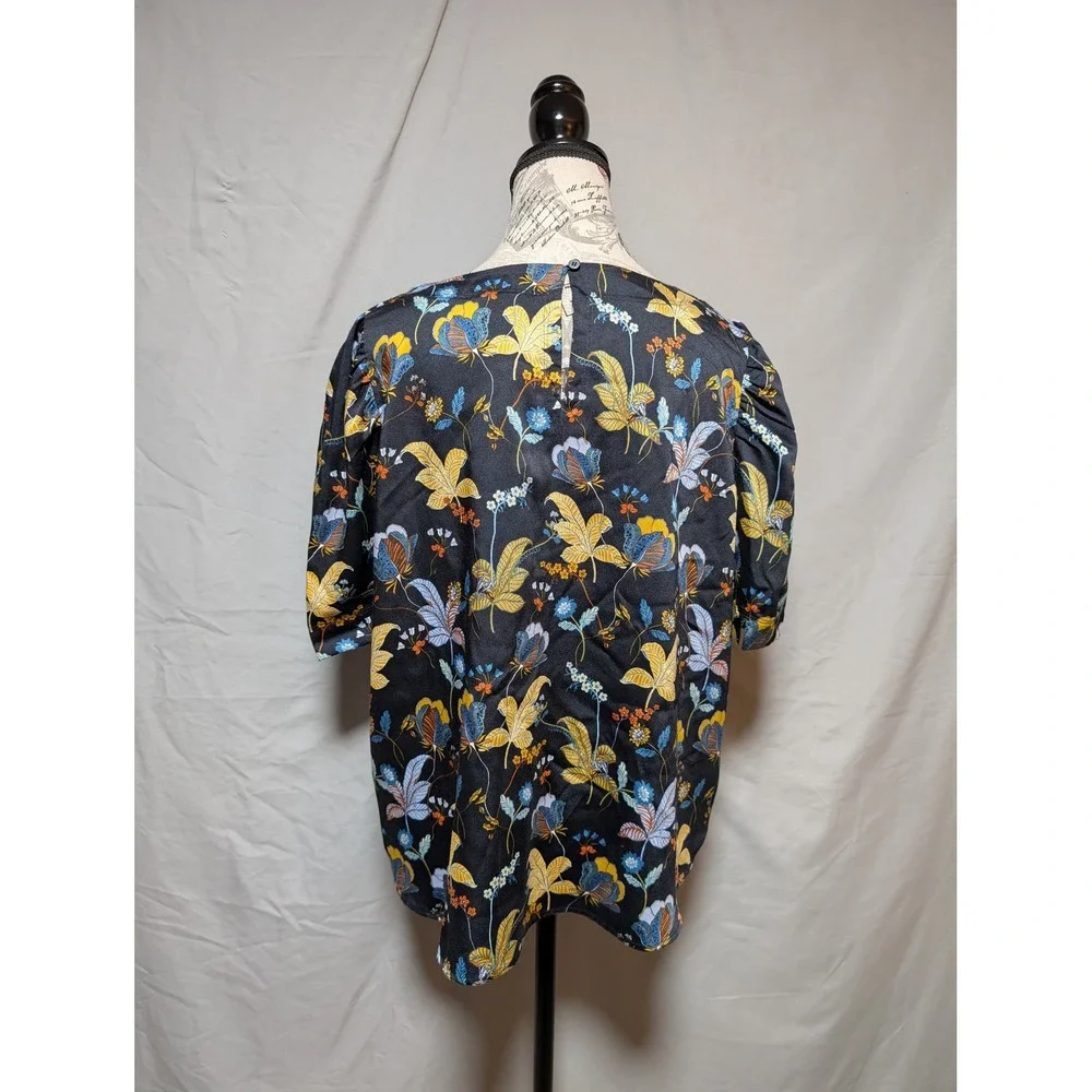 LOFT‎ Women's Navy Multicolor Floral Print Blouse Puff Sleeves Size Large Petite